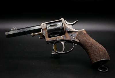 Revolver de type Webley RIC repensé par Max Fliegenschmidt. Jaspage splendide !