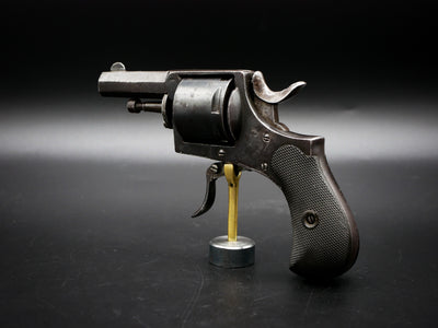 Très joli Revolver de type Bulldog cal 320 de fabrication Liégeoise.